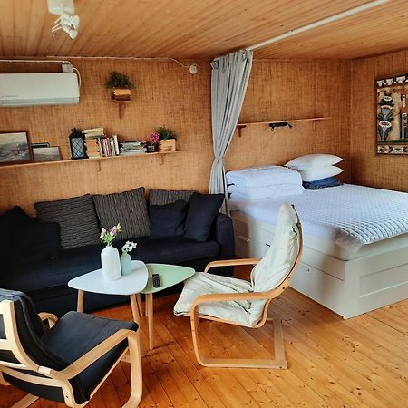 Cabin At The Sea Close To Public Beach With A Jumpingtower Hoviksnas Luaran gambar